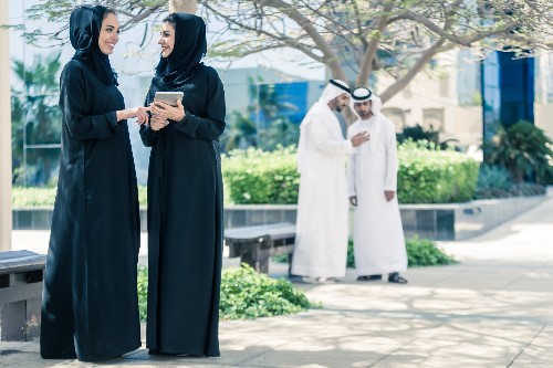 التخطيط للمسار الجامعي 200: تجربة الجامعة AGF